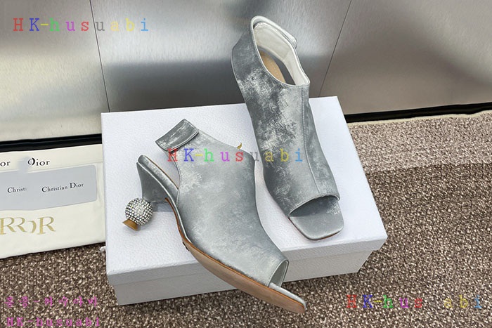 NEW 디올 신발 신상 DR 188570