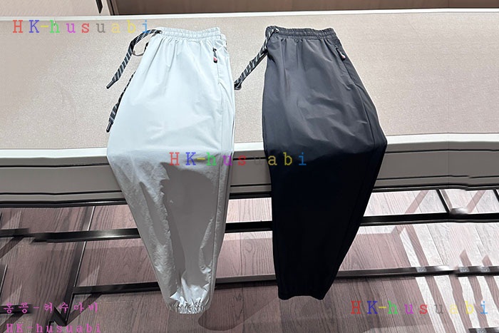 NEW 몽클레어 바지 신상 M 114040
