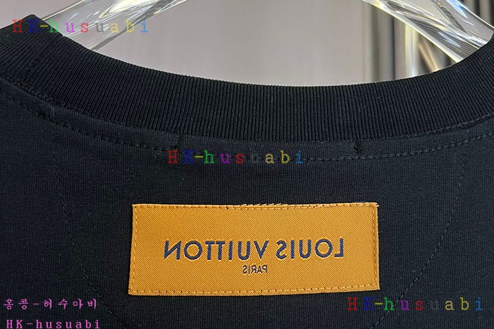 NEW 루이비통 반팔티 신상 LV 158016