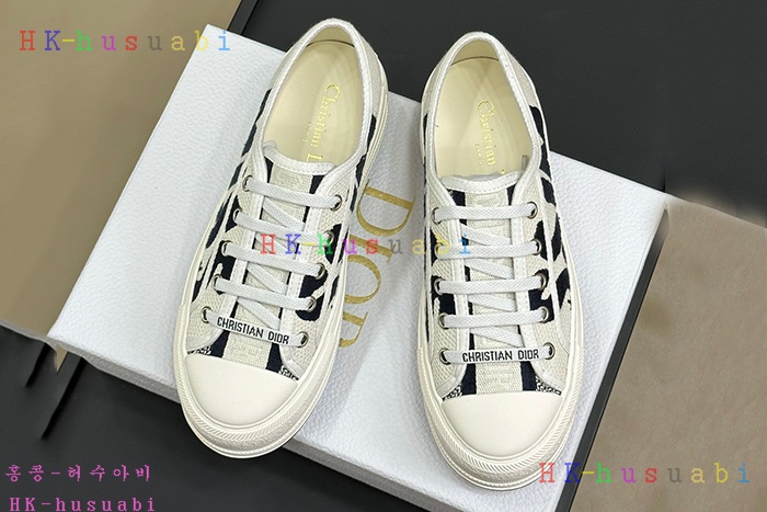 NEW 디올 신발 신상 DR 429901