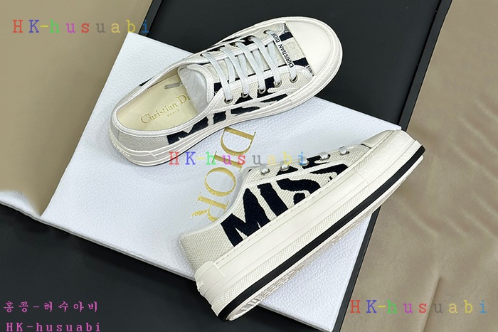 NEW 디올 신발 신상 DR 429901