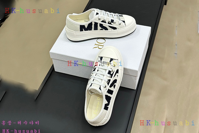 NEW 디올 신발 신상 DR 429901