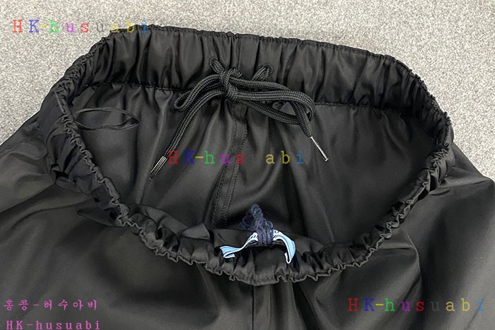 NEW 프라다 바지 신상 P 1455502