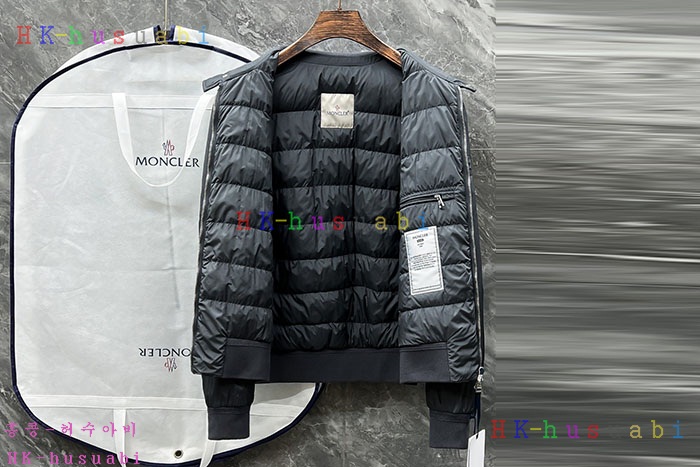 NEW 몽클레어  패딩자켓 신상 M 2070408