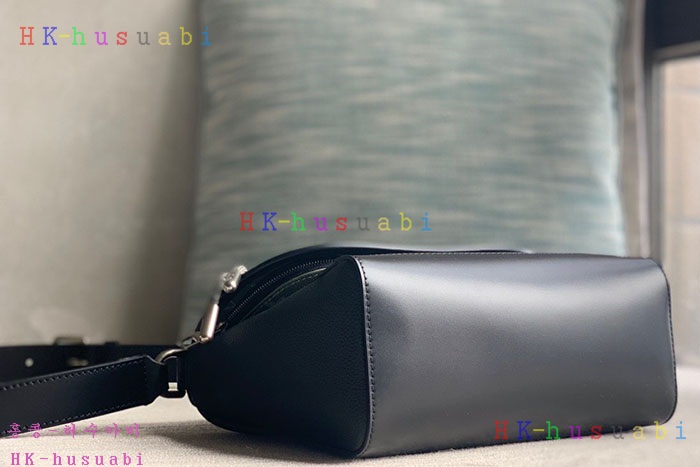 ★미러급★루이비통 펄스 메신저 M12625