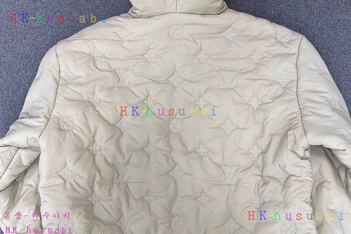 NEW 루이비통 패딩 신상 LV 988018