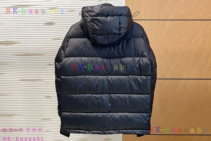 NEW 몽클레어 패딩 신상 M 3804019