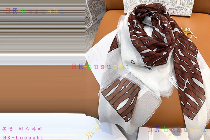 NEW 디올 스카프 신상 DR 485803