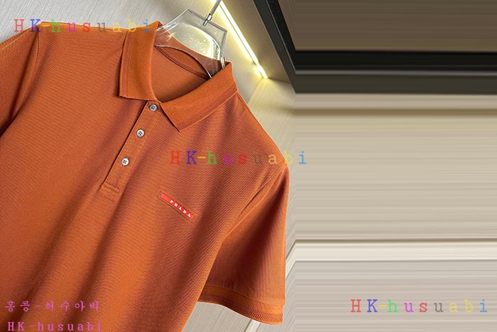 NEW 프라다 반팔티 신상 P 1478884