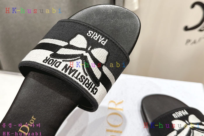 NEW 디올 샌들 신상 DR 8255814
