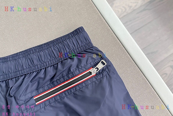 NEW 몽클레어 반바지 신상 M 8250117