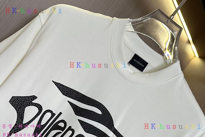 NEW 발렌시아가 반팔티 신상 B 1750406