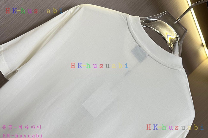 NEW 발렌시아가 반팔티 신상 B 1750406