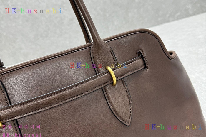 �ڹ̷��ޡڹ̿�̿� ���� ���� �ƹ�ٸ� �� 5BG310-3