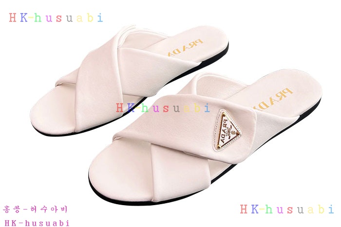 NEW 프라다 샌들 신상 P 3695502