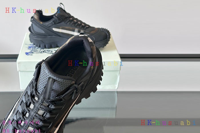 NEW 버버리 스니커즈 신상 B 1150040