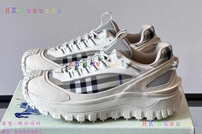 NEW 버버리 스니커즈 신상 B 1150042