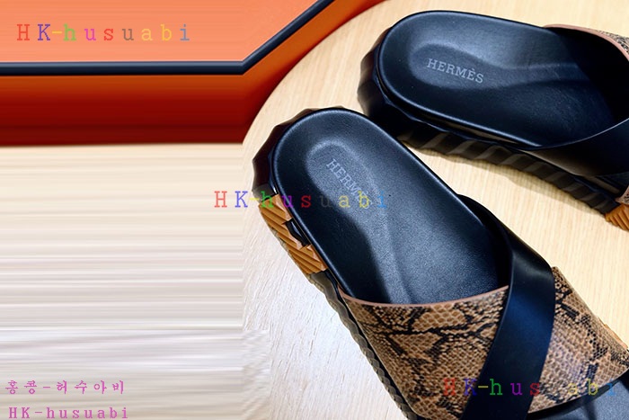 NEW 에르메스 샌들 신상 H 4585810