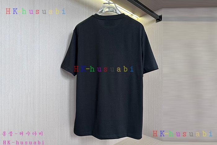 NEW 구찌 반팔티 신상 GU 3366607
