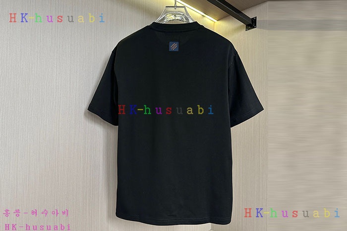 NEW 루이비통 반팔티 신상 LV 3366010