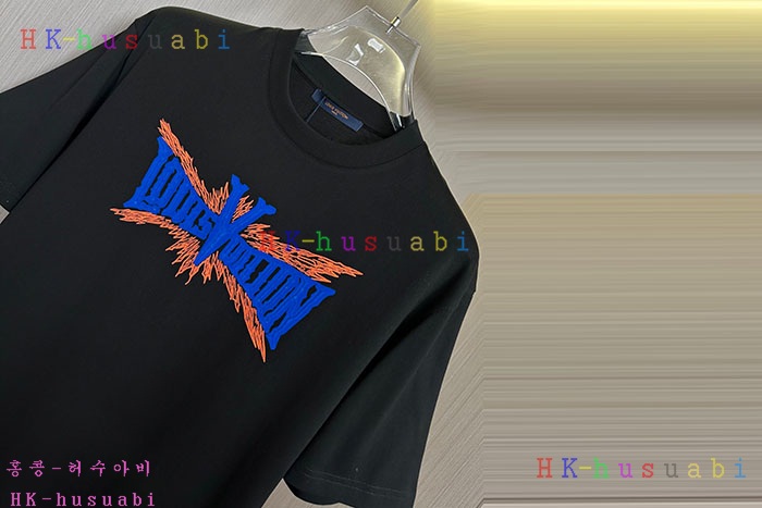 NEW 루이비통 반팔티 신상 LV 3366010