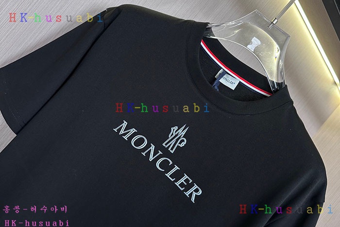 NEW 몽클레어 반팔티 신상 M 2254409