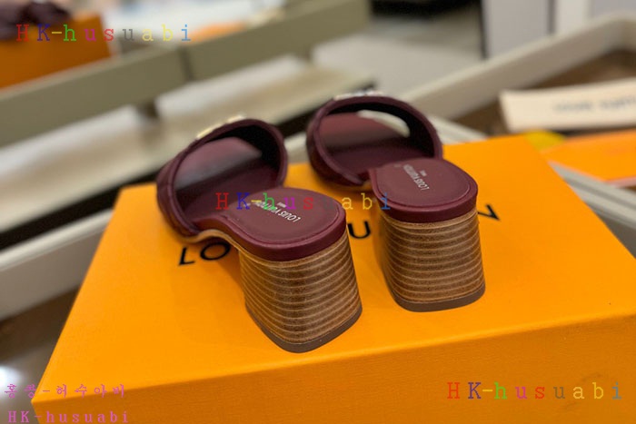 NEW 루이비통 샌들 신상 LV  8855803
