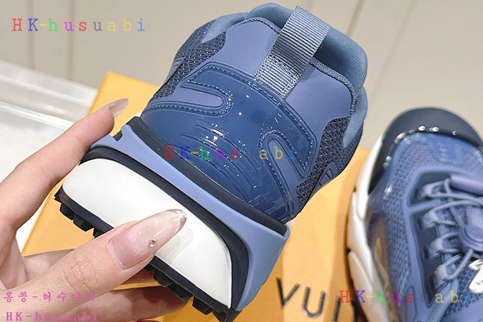 NEW 루이비통 스니커즈 신상 LV  9225003