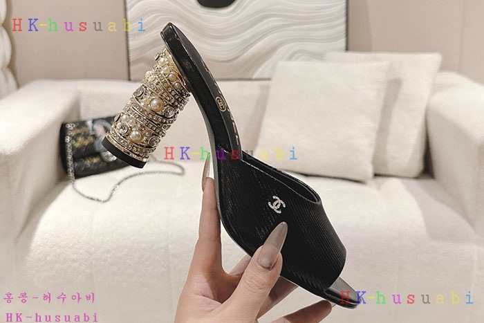 NEW 샤넬 샌들 신상 C 25233602
