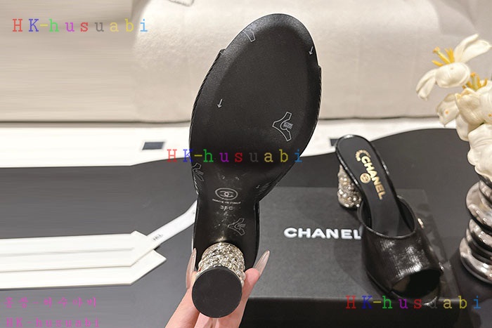 NEW 샤넬 샌들 신상 C 25233602