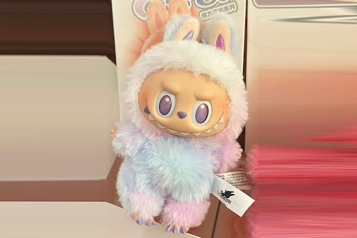 LABUBU (μ ǰǸźҰ)