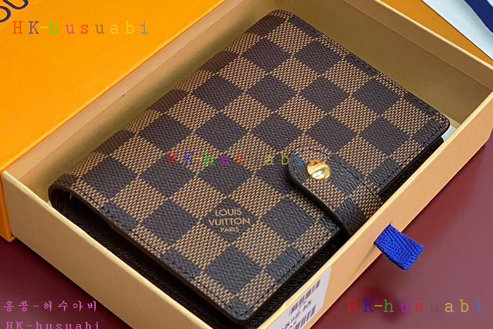 �ڹ̷��ޡڷ��̺��� ������ ���̾ R20700