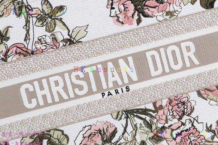 �ڹ̷��ޡڵ�� Dior �� ��Ʈ �� M1325,M1324