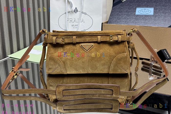 �ڹ̷��ޡ������ ����  �ڵ��  1BH215-8