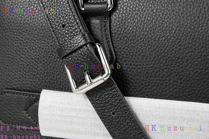 �ڹ̷��ޡڸ����� �׷��� ��ť��Ʈ ���̽� MB199437