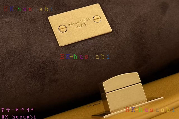 �ڹ̷��ޡڹ߷��þư� �� �� ����� �̵�� Ŀ��   8681022