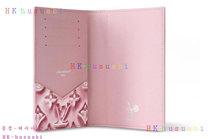 �ڹ̷��ޡڷ��̺��� �н���Ʈ Ŀ�� M28620