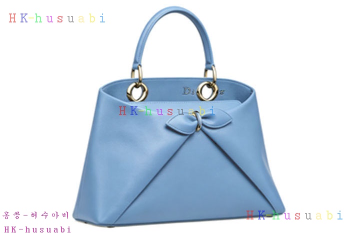 �ڹ̷��ޡڵ�� �ð��� Dior Cigale �̵�� M0738-9